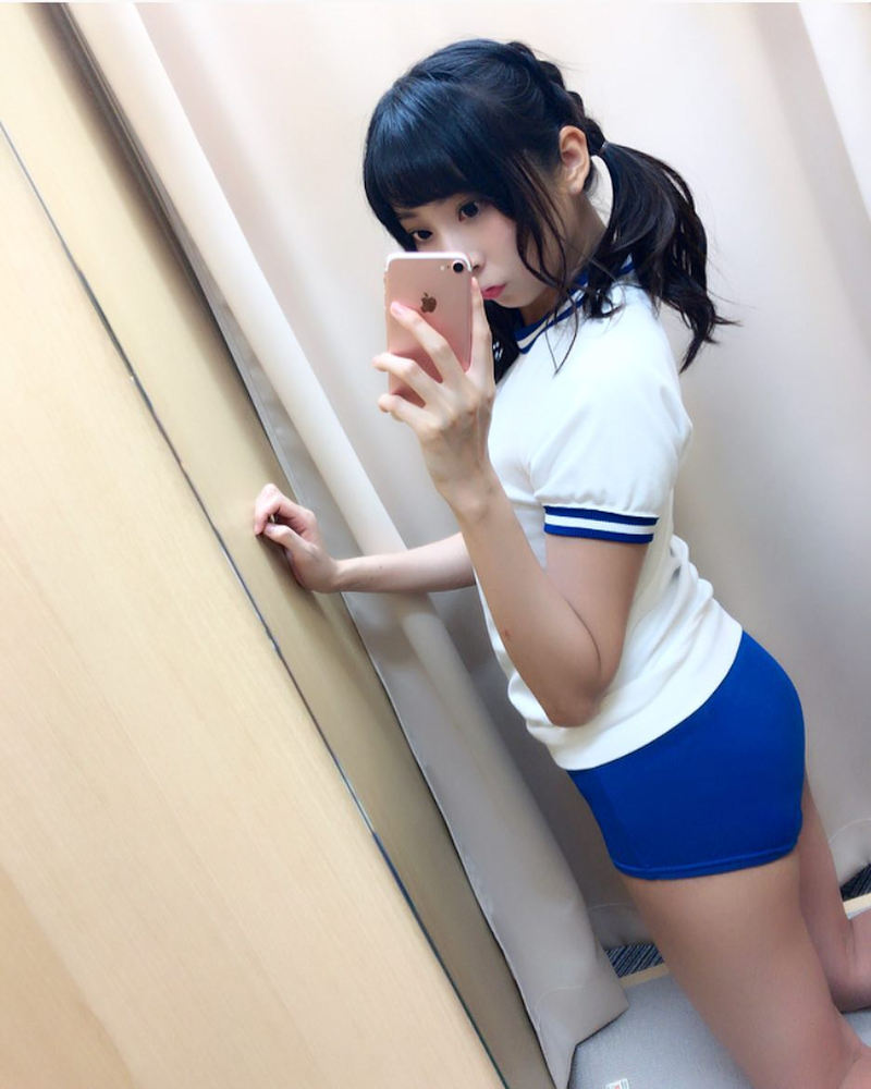 ブルマ 美女 体操服 自撮り エロ画像【42】