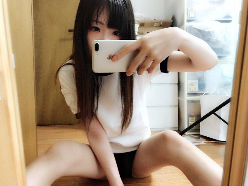 ブルマ 美女 体操服 自撮り エロ画像【48】