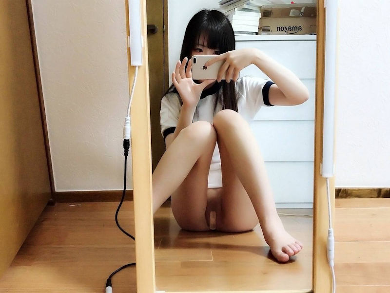 ブルマ 美女 体操服 自撮り エロ画像【52】