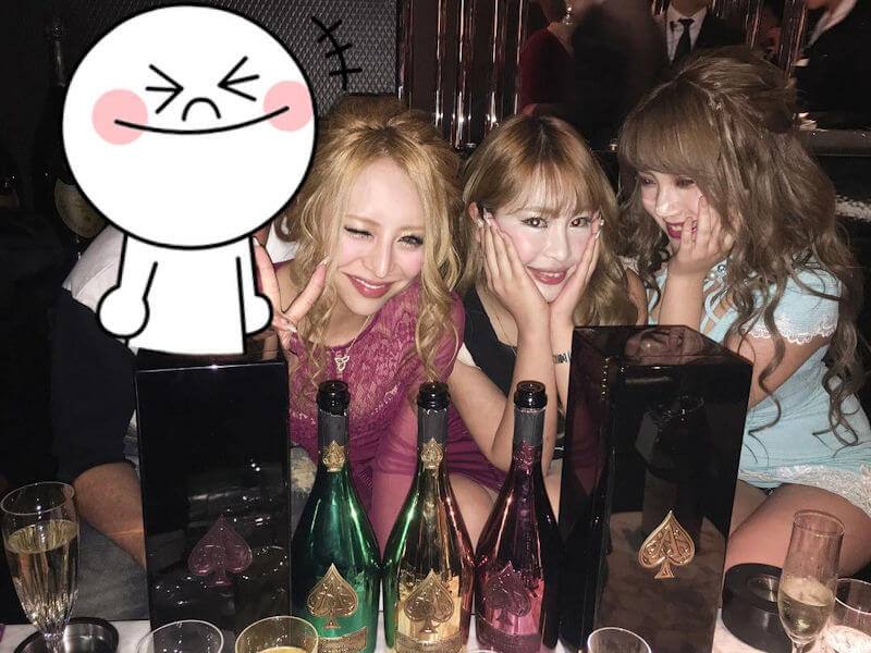 キャバクラで働くキャバ嬢達のエロ画像