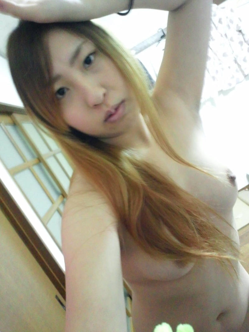 金髪女性のブロンドヌードエロ画像 【125】