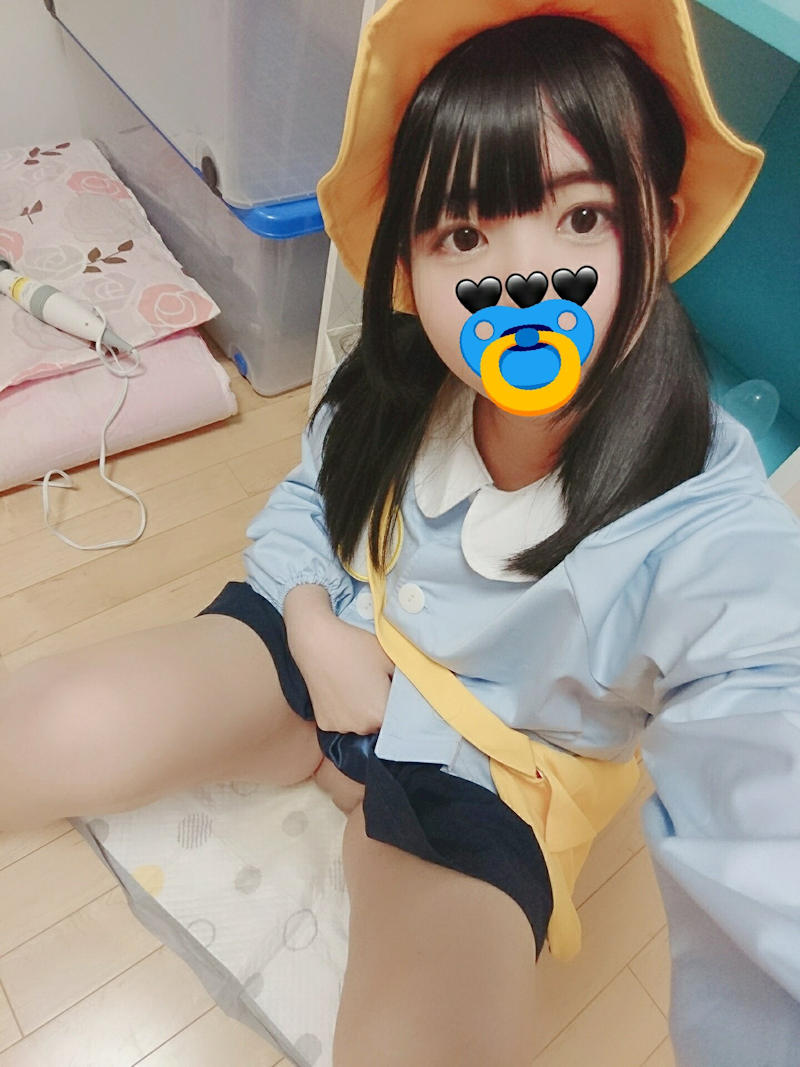 半裸のパイパン自撮りエロ画像 【59】