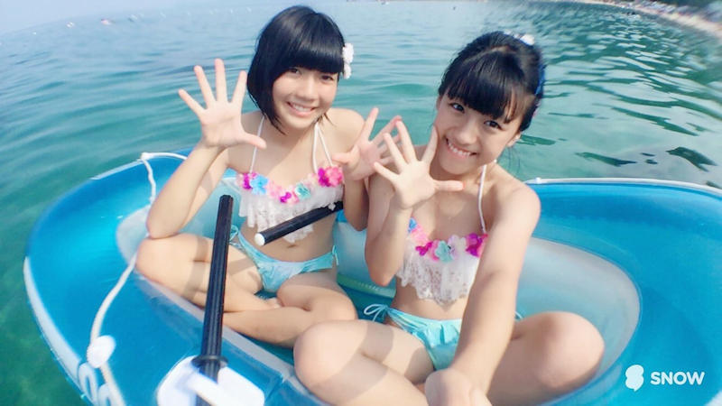 あぐら 素人 水着 ギャル エロ画像 【10】