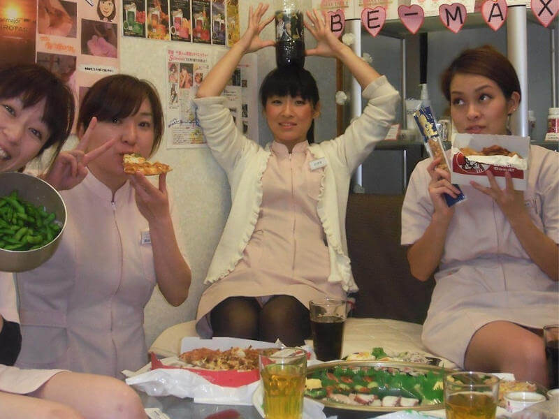 デルタパンチラ画像 ▼パンツ100連発 
