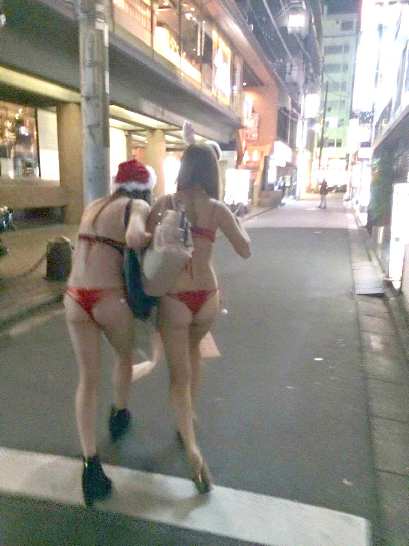 悪ノリ おふざけギャル エロ画像 【59】