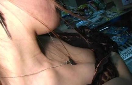 キャンギャル ポロリハプニング 乳首 エロ画像 【45】
