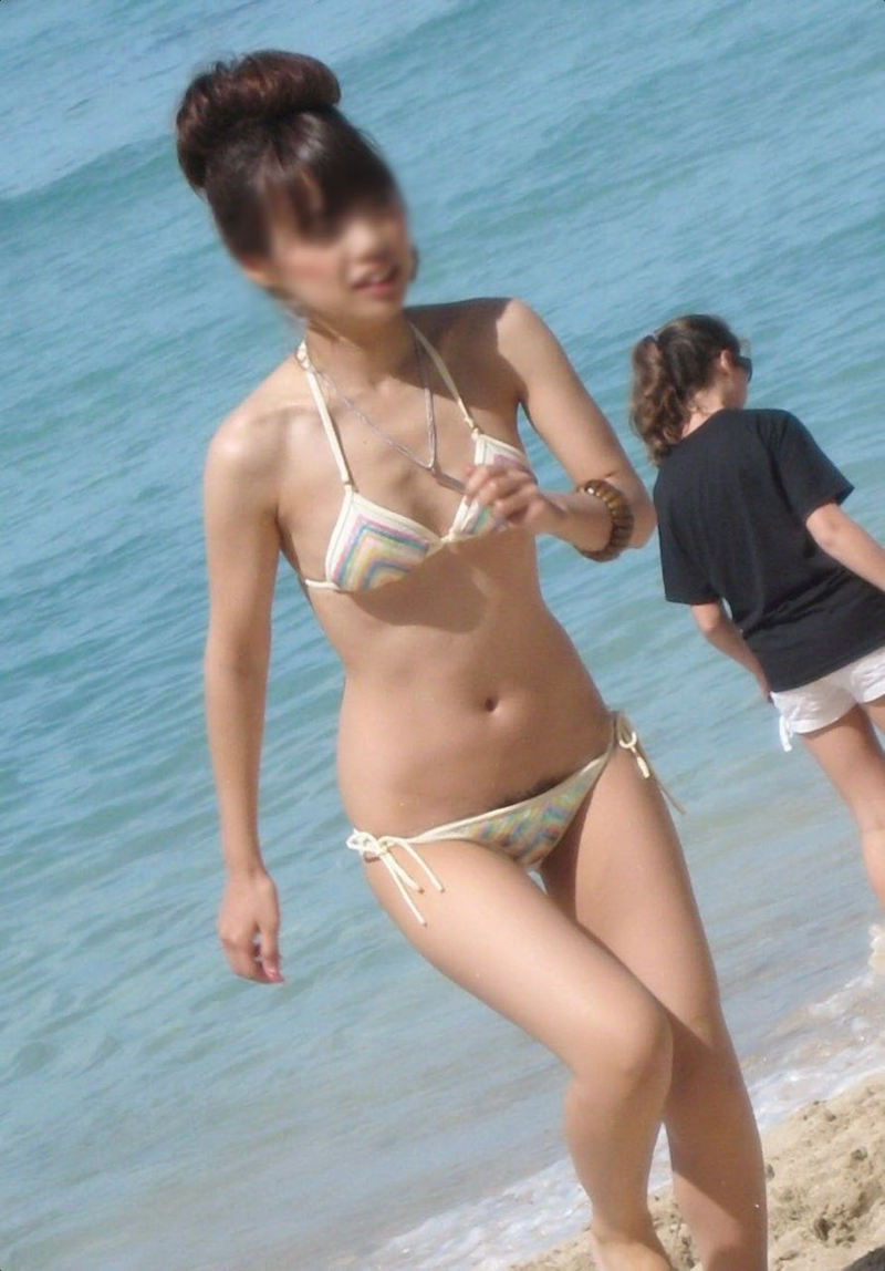 水着 陰毛 ハミ毛 ハプニング エロ画像 【24】