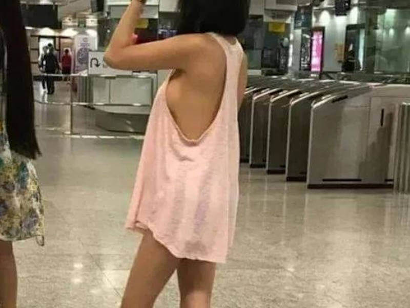 街撮り露出ファッションのエロ画像 