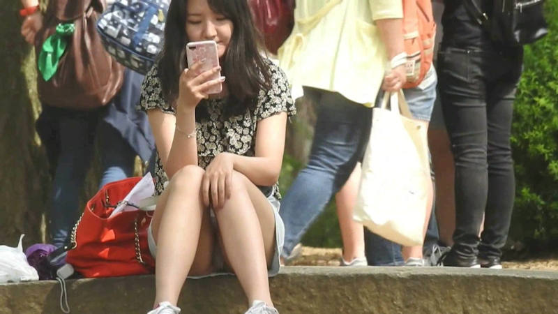 スマホ パンチラ エロ画像 【29】