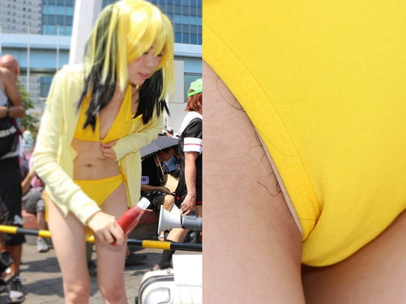 コスプレイヤーの股間に全集中のエロ画像 