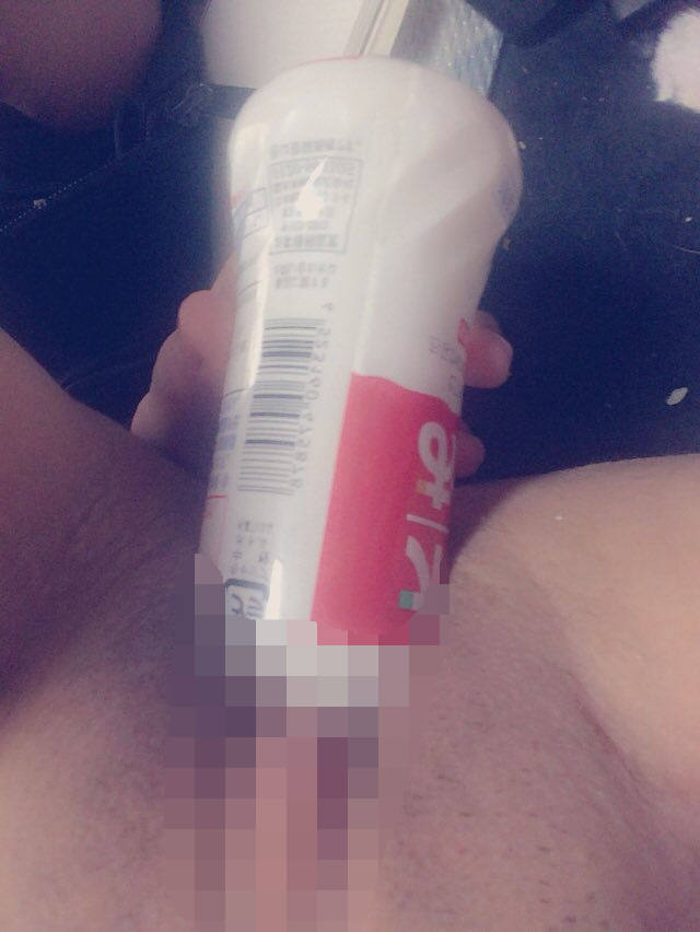 異物挿入 エロ画像 【15】