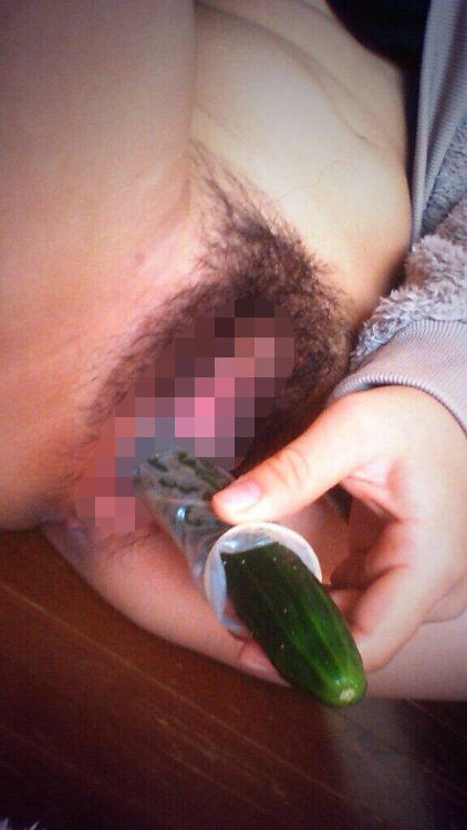 異物挿入 エロ画像 【72】