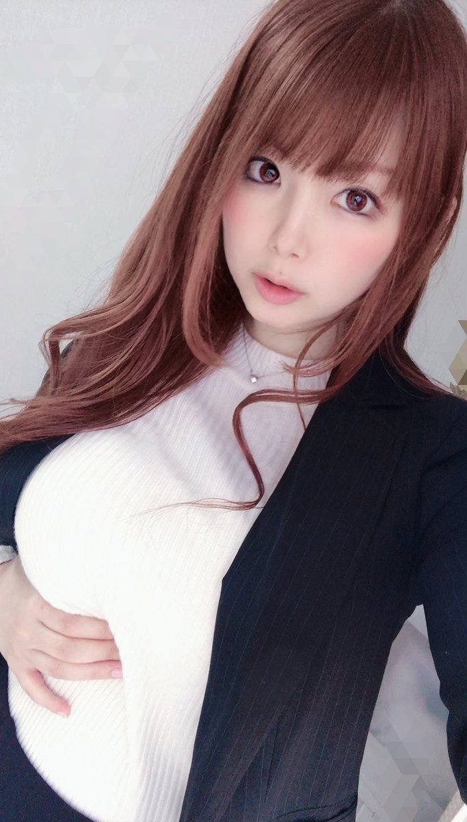巨乳 OL エロ画像 【11】
