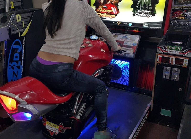 ゲーセン エロ画像 【77】