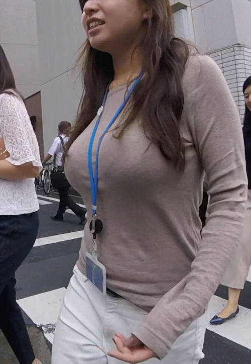 働く女性 巨乳 エロ画像 【11】