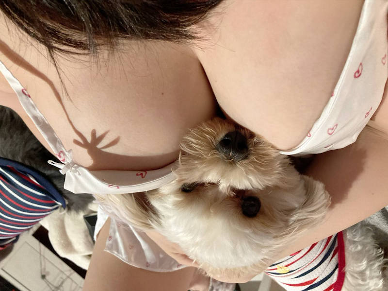 巨乳 見下ろす エロ画像 【9】