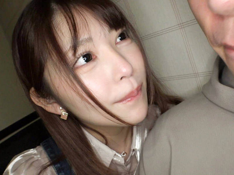 アイドル顔レンタル彼女にハメ撮り交渉するAV