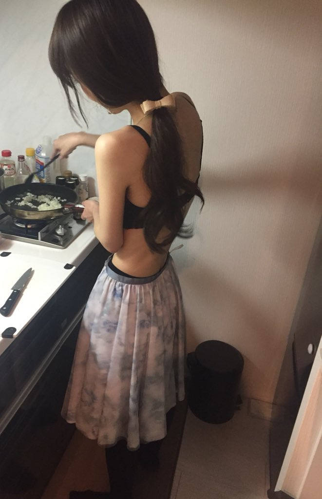 家庭的 彼女 人妻 エロ画像 【1】
