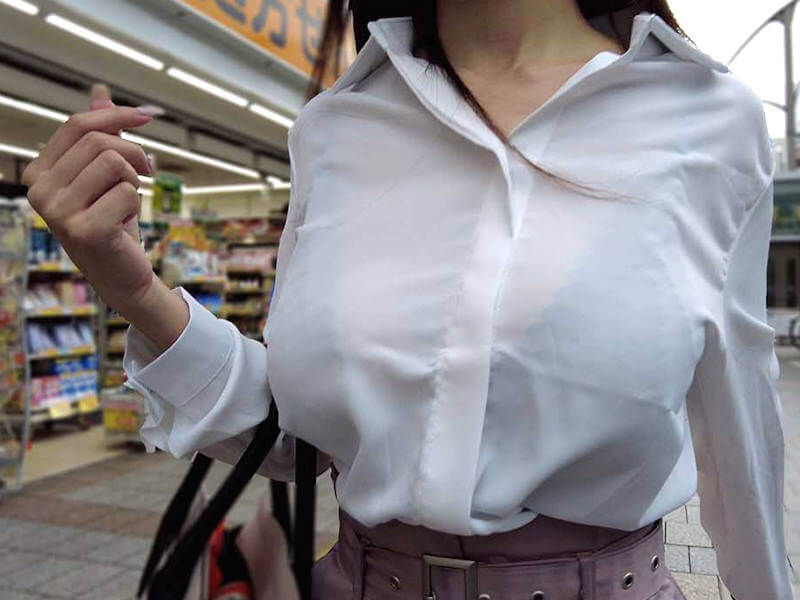 透けブラOL達のエロ画像