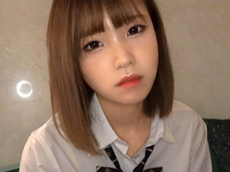 拒絶気味な闇深JKのラブホハメ撮りAV