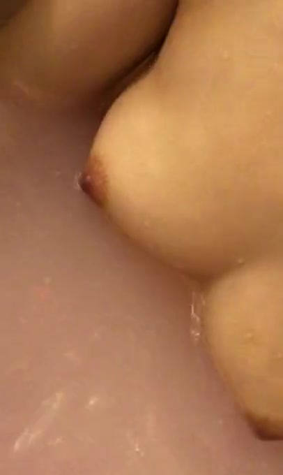 お風呂 エロ画像 【66】