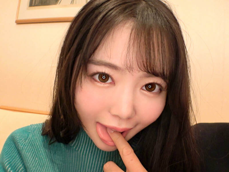 マン毛が卑わいな剛毛色白女子ナンパAV
