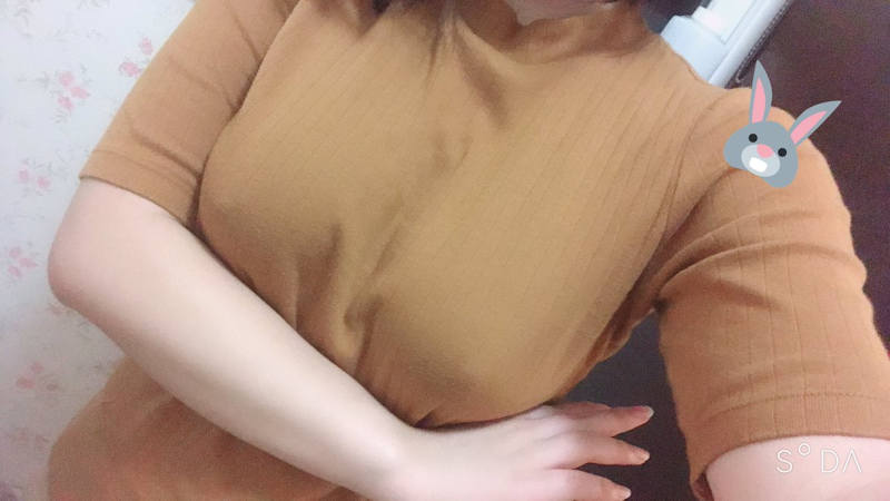 胸ポチ エロ画像 【23】