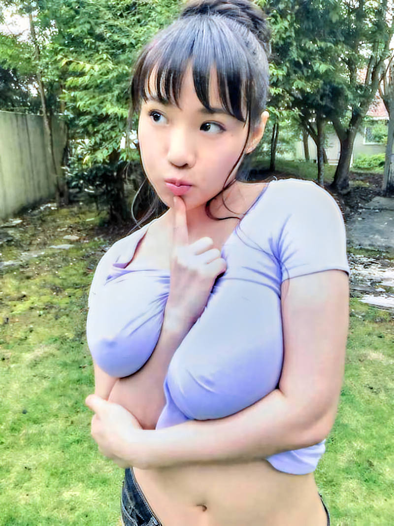 胸ポチ エロ画像 【28】