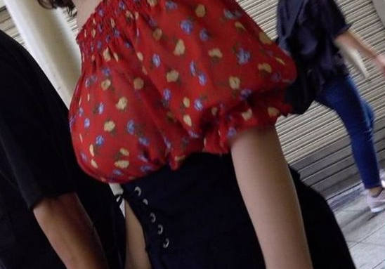 着衣巨乳 エロ画像 【15】