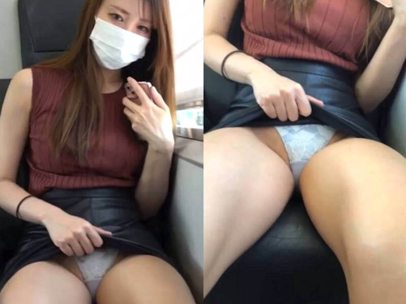 レザースカートパンチラのエロ画像
