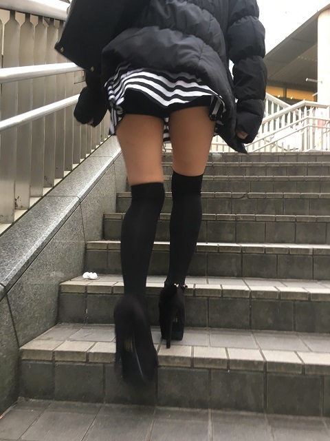 ギャル 後ろ姿 街撮り エロ画像 【48】