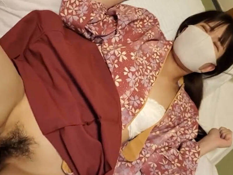 着物姿セックスのエロ画像