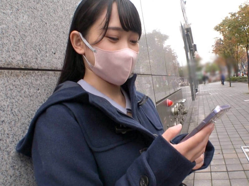 押しに弱いお尻デカめな保育士のナンパAV