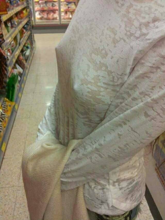 エロい服 街撮り エロ画像 【68】