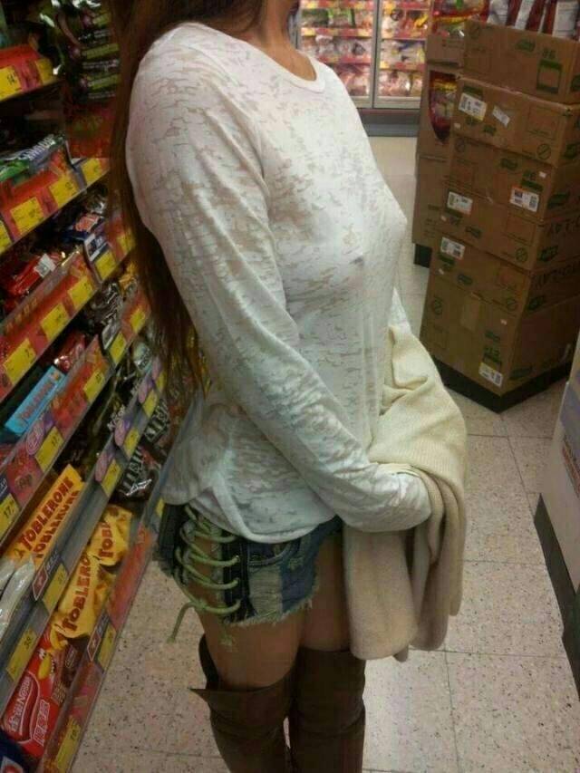 エロい服 街撮り エロ画像 【69】