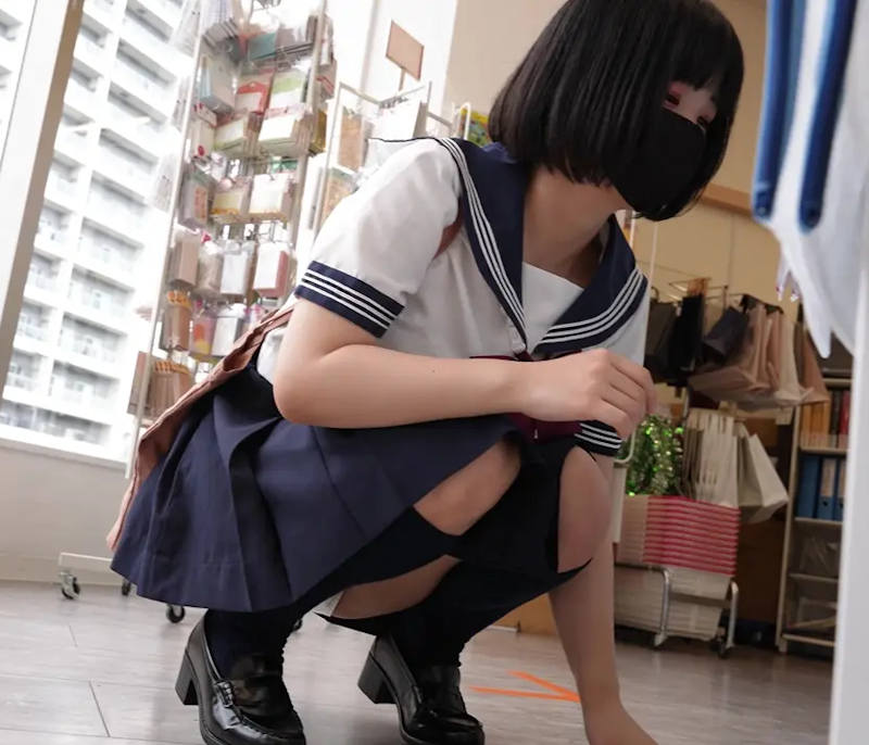 JK パンチラ エロ画像 【34】