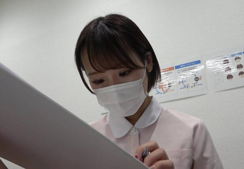 美容 クリニック お姉さん エロ画像 【1】