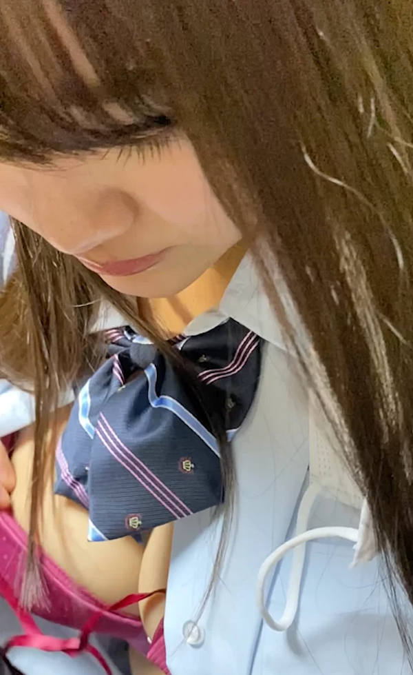 痴漢 巨乳 エロ画像 【10】