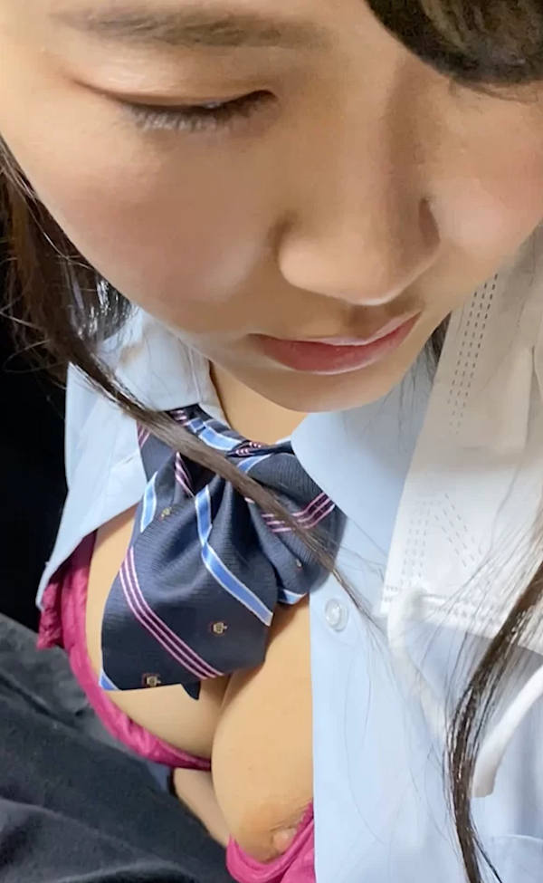 痴漢 巨乳 エロ画像 【14】