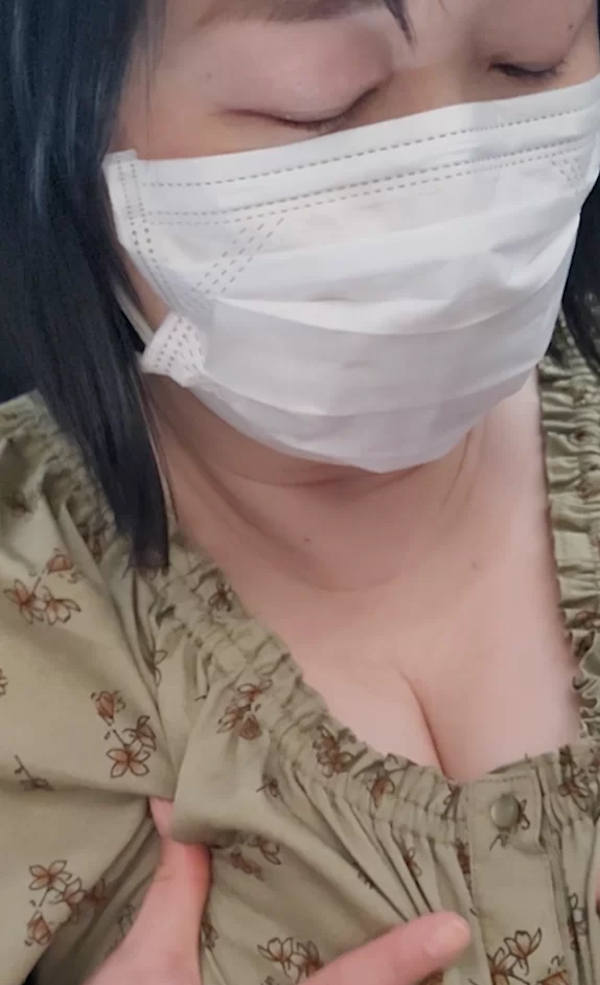 痴漢 巨乳 エロ画像 【15】