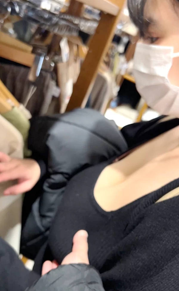 痴漢 巨乳 エロ画像 【38】