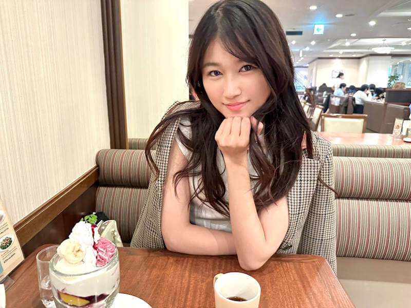 膣奥が好きなデカ尻美容師のハメ撮りAV