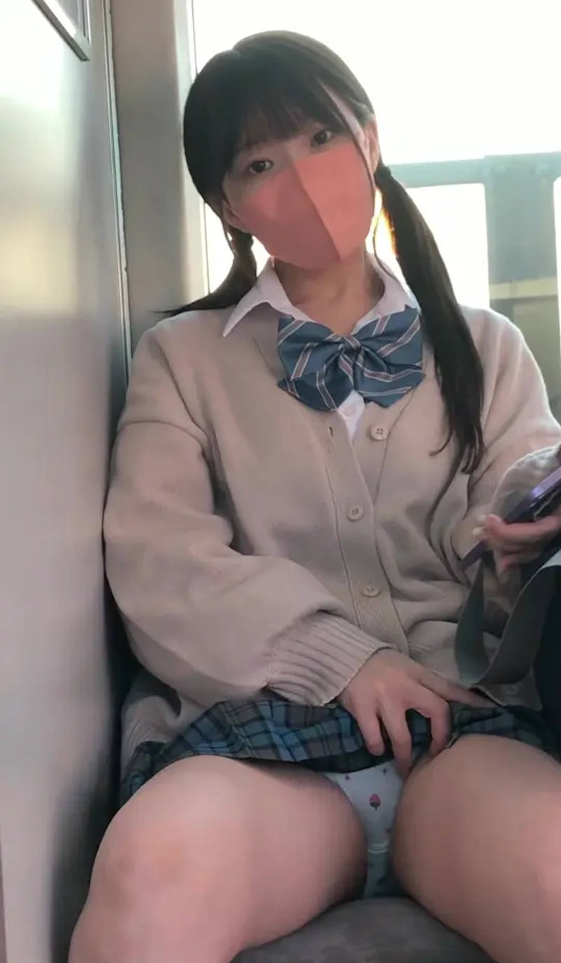 苺柄 パンツ エロ画像 【21】