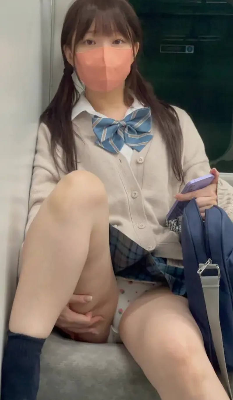 苺柄 パンツ エロ画像 【25】