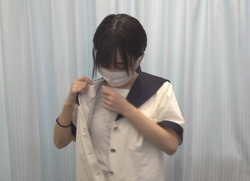 貧乳 着替え エロ画像 【20】