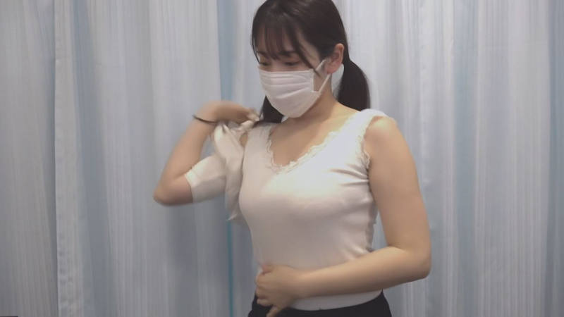 巨乳 着替え エロ画像 【5】