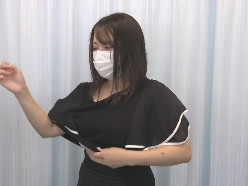巨乳 着替え エロ画像 【55】