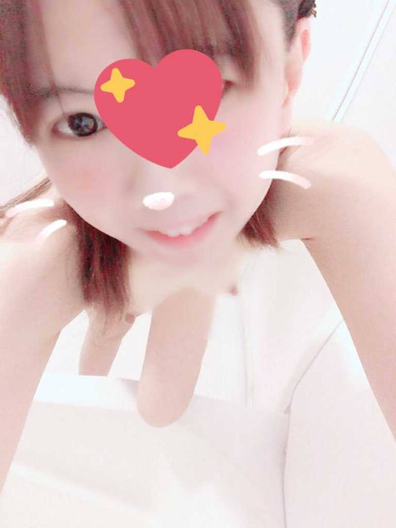 貧乳 エロ画像 【82】
