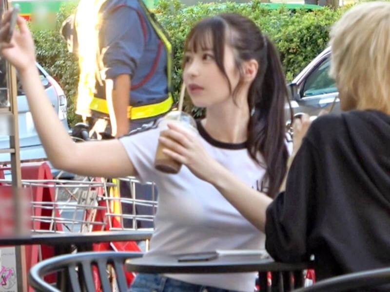 寝取られて中出しされる可愛い色白彼女のAV