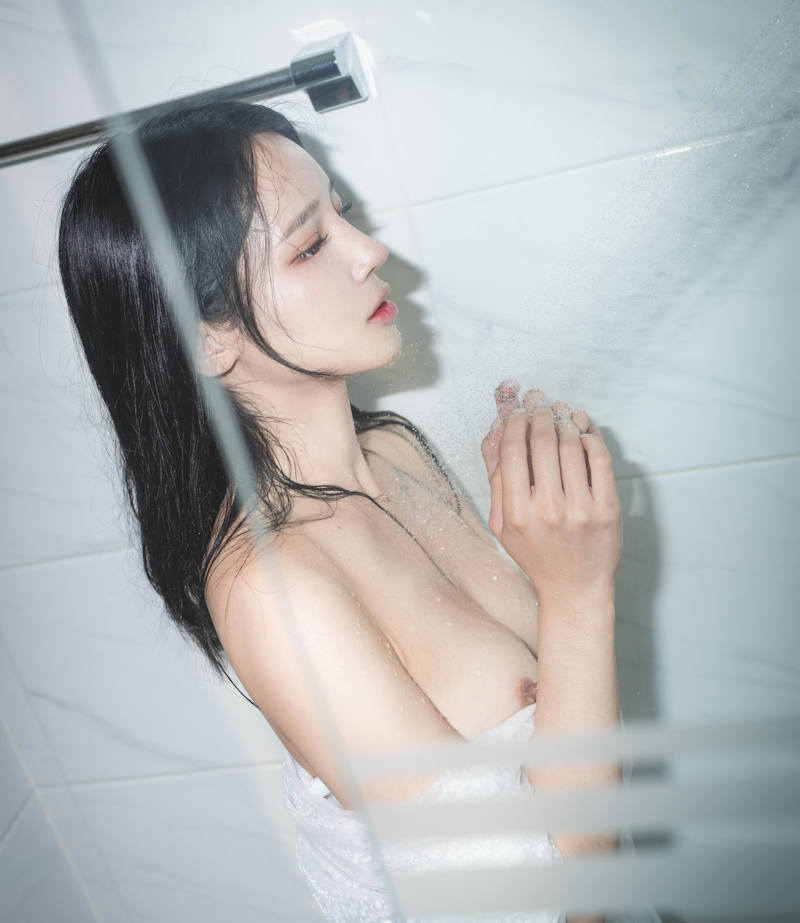 黒髪 美女 エロ画像 【20】